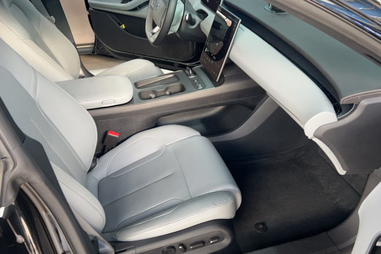 蔚来ET5T 2023款 75kWh Touring中控内饰7004