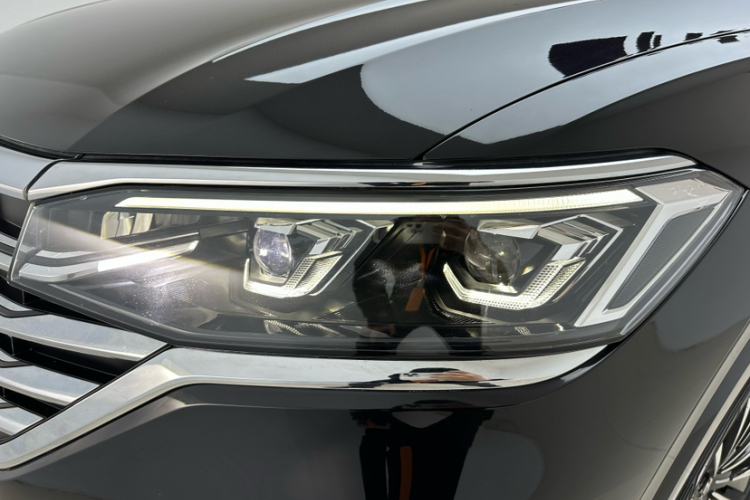 大众 威然 2024款 380TSI 尊贵版局部细节36