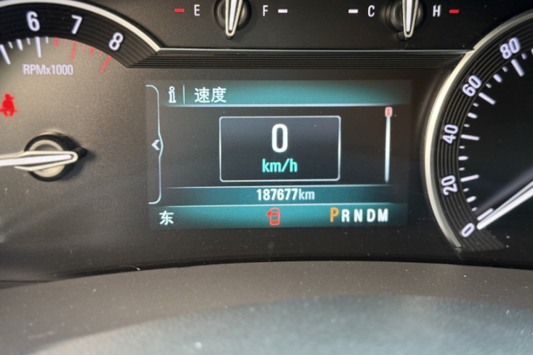 别克GL8 2018款 ES 28T 旗舰型 国VI中控内饰15