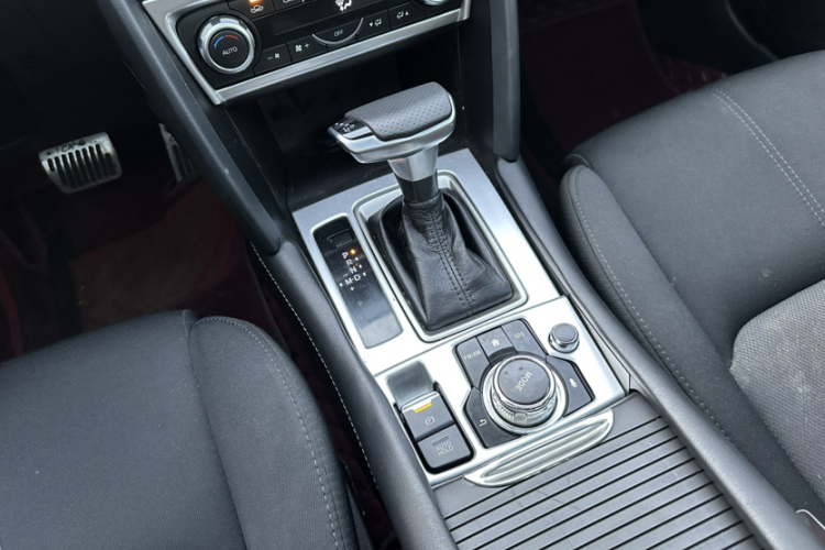 马自达CX-4 2021款 2.0L 自动两驱蓝天活力版局部细节18