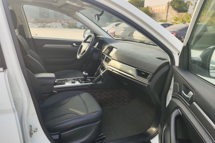 哈弗H6 2018款 蓝标 运动版 1.5T 自动两驱精英型中控内饰7007