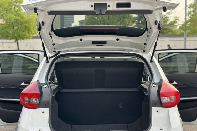 奇瑞 瑞虎3X 2020款 质享版 1.5L 手动豪华版中控内饰7007