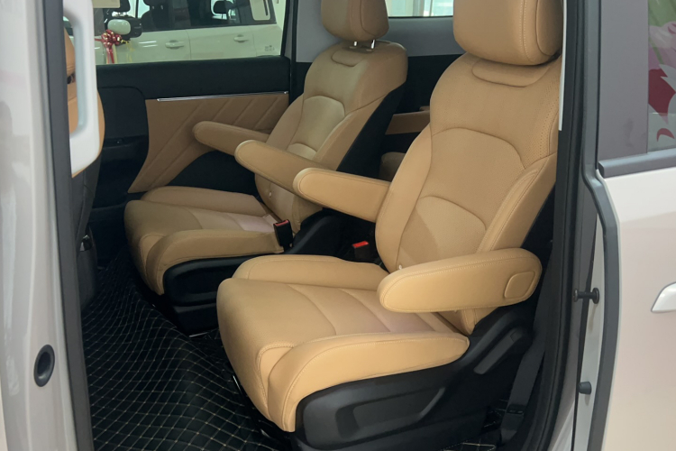 五菱汽车 星光730 2025款 1.5T CVT 精英型中控内饰7001