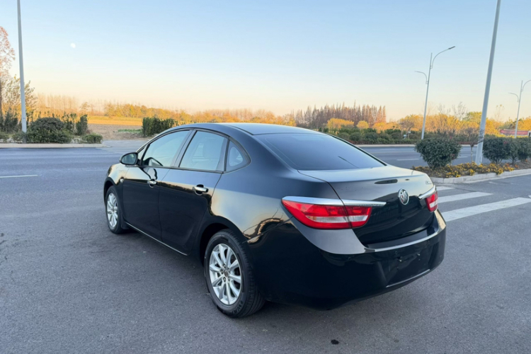 别克 英朗 2013款 GT 1.6L 自动时尚版车身外观6002