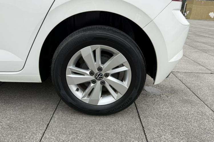 大众 Polo 2021款 Plus 1.5L 自动全景乐享版车身外观6002