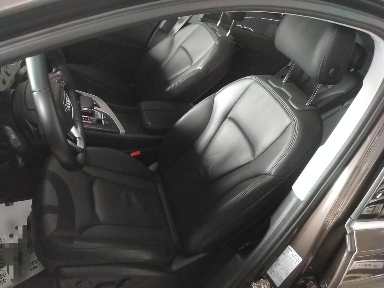 奥迪Q7 2016款 40 TFSI S line运动型(进口)