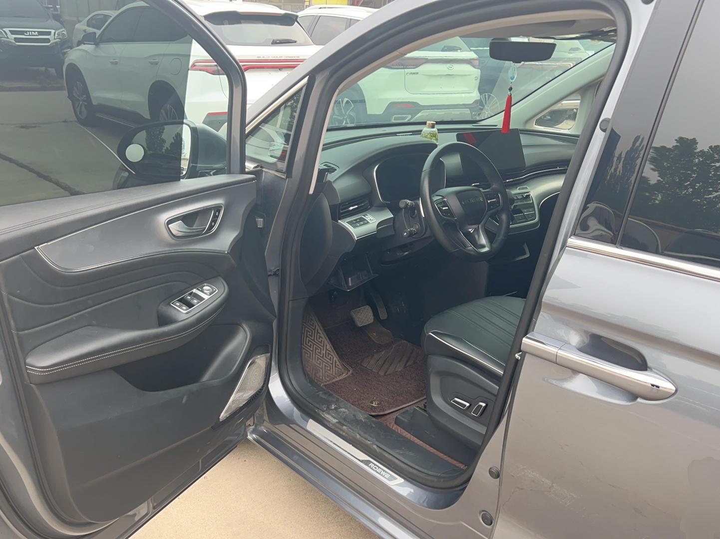 荣威iMAX8 2021款 400TGI Supreme系列陆尊版