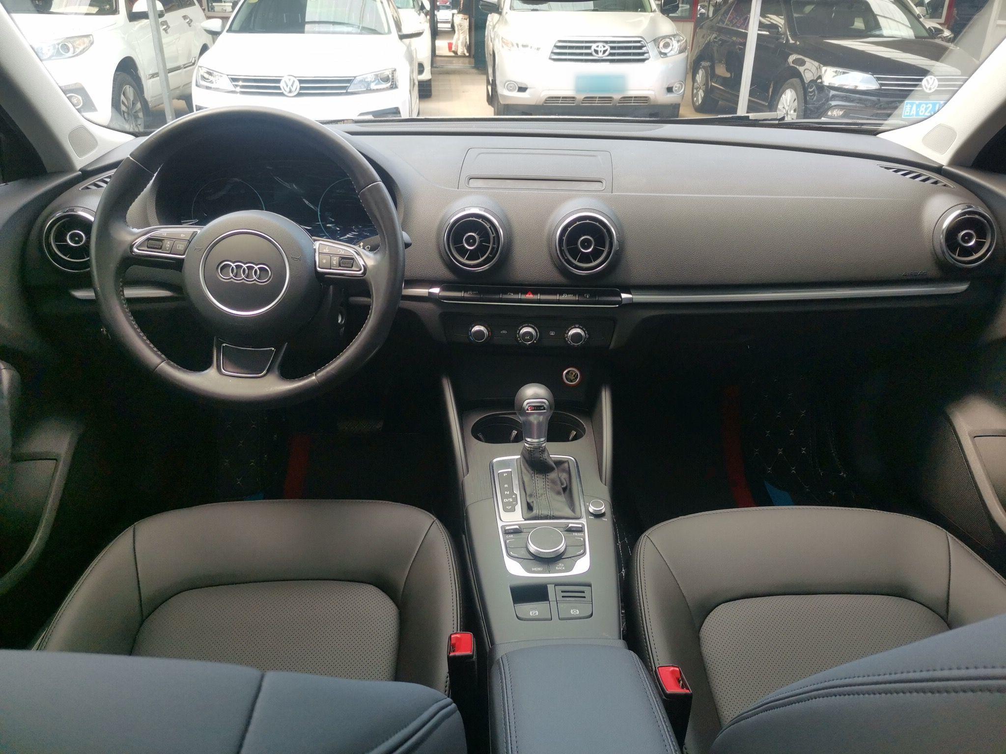 奥迪A3 2014款 Sportback 35 TFSI 自动时尚型