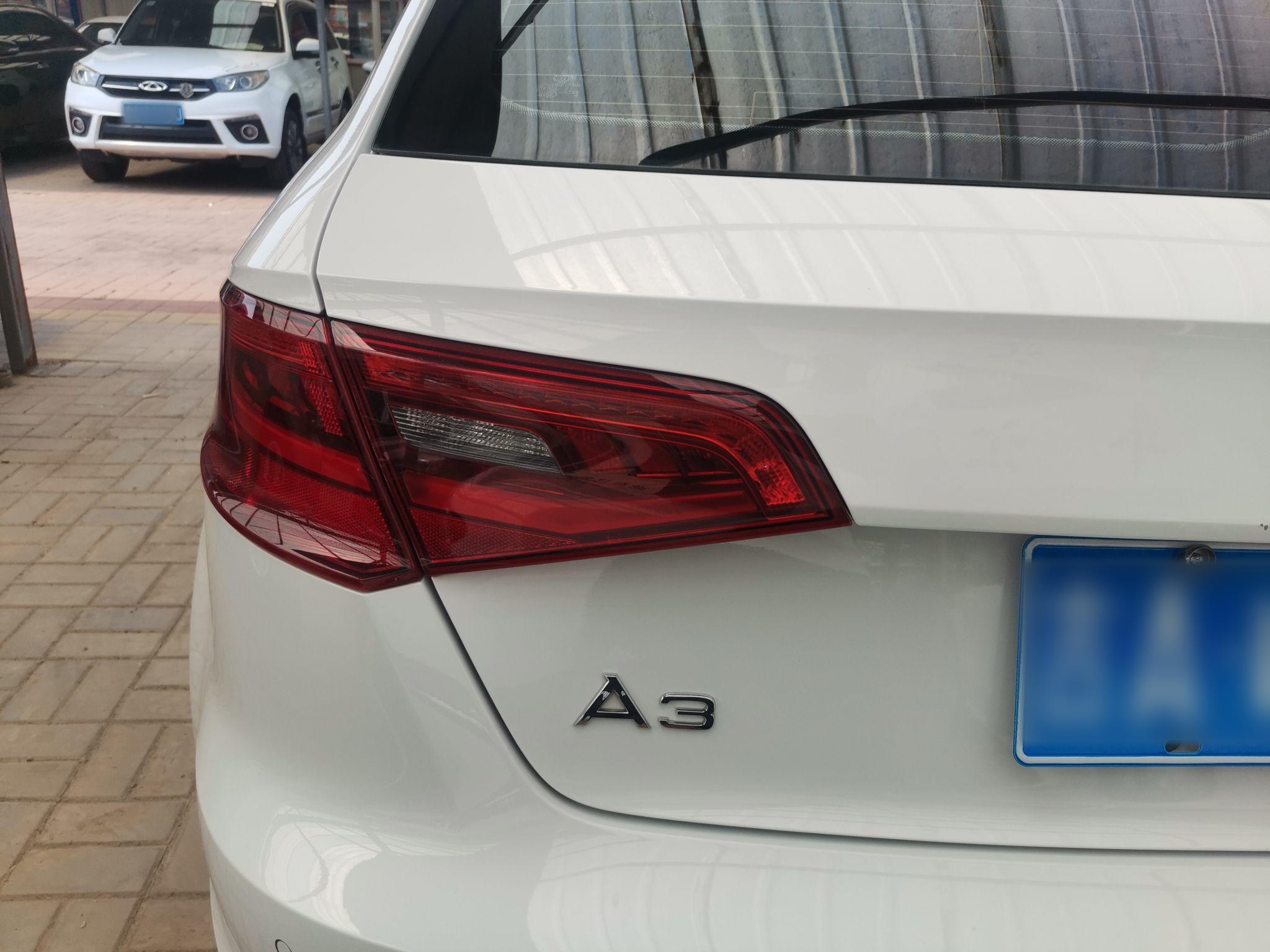 奥迪A3 2014款 Sportback 35 TFSI 自动时尚型