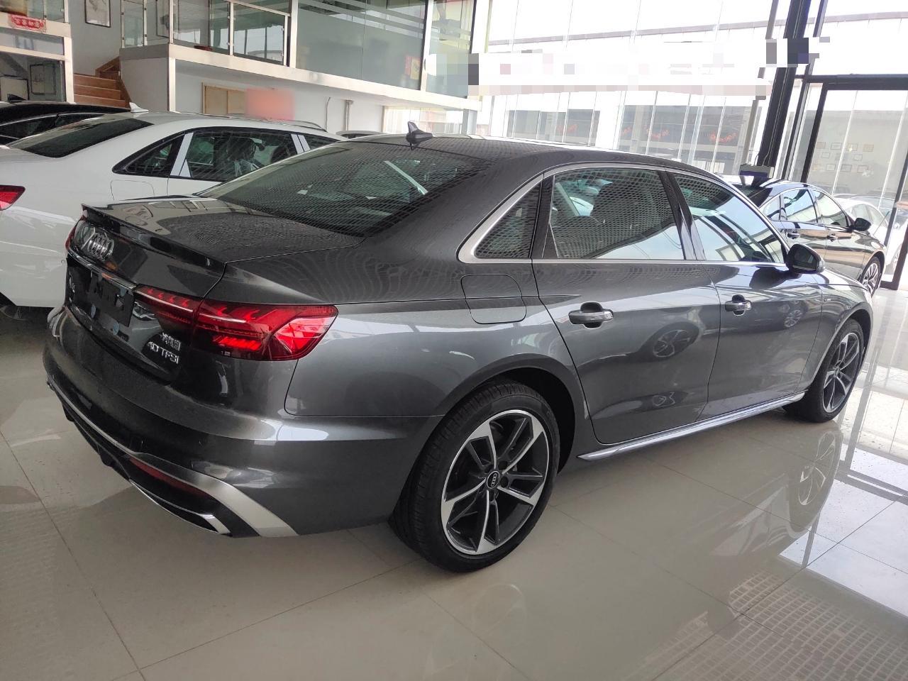 奥迪A4L 2023款 40 TFSI 时尚动感型