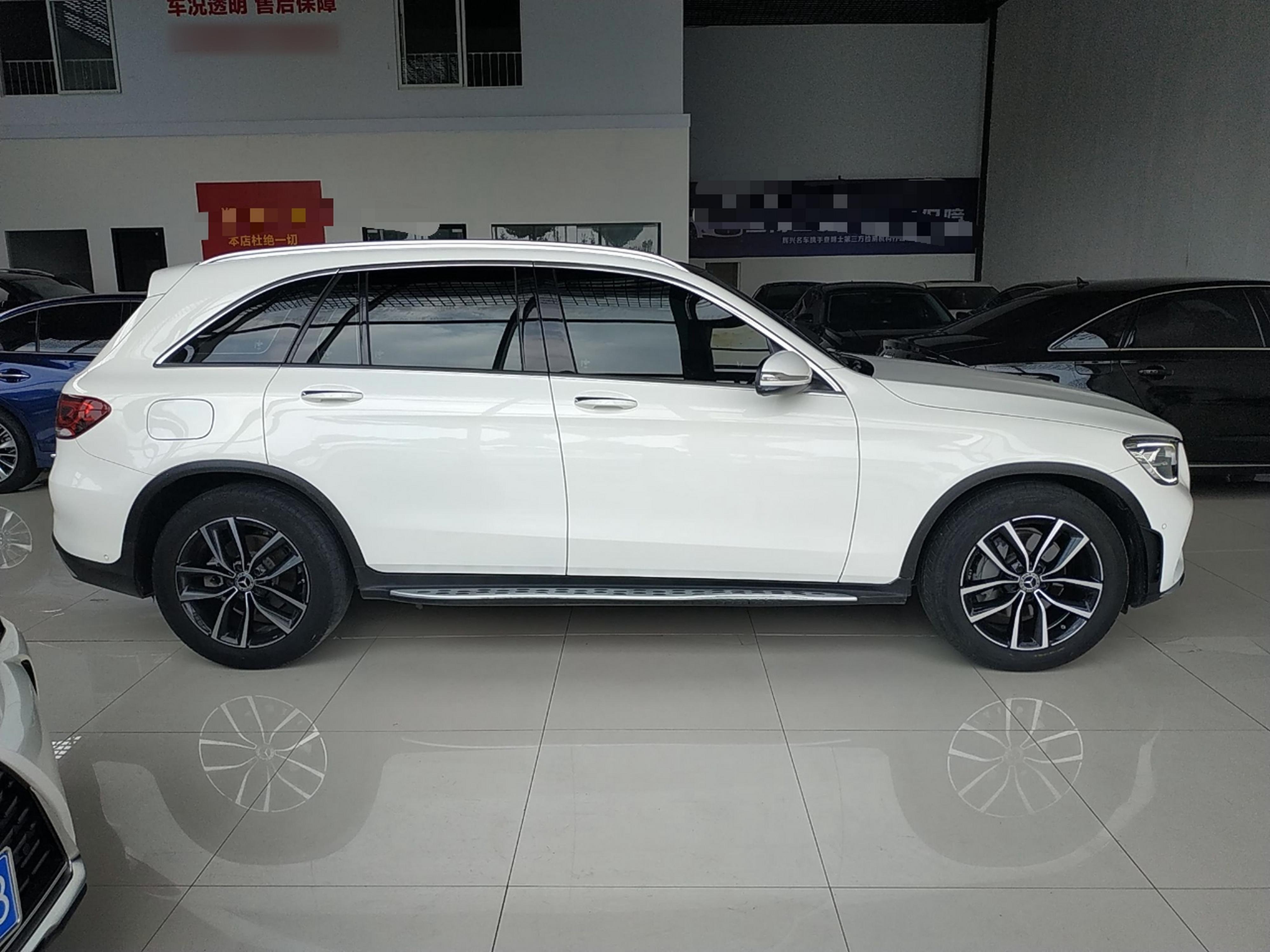 奔驰GLC级 2020款 改款 GLC 300 L 4MATIC 动感型