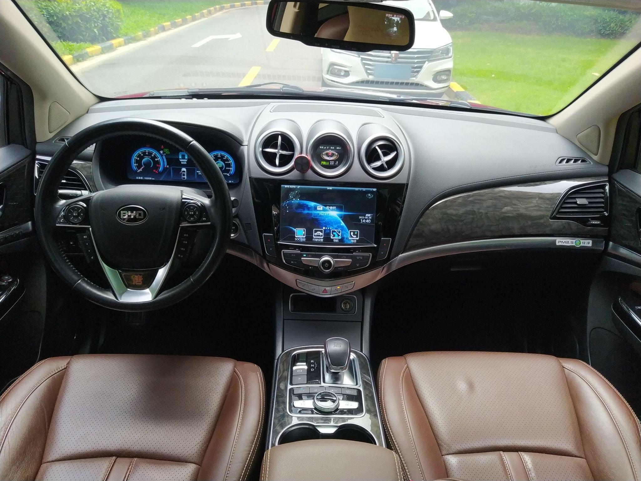 比亚迪 唐新能源 2015款 2.0T 四驱旗舰型