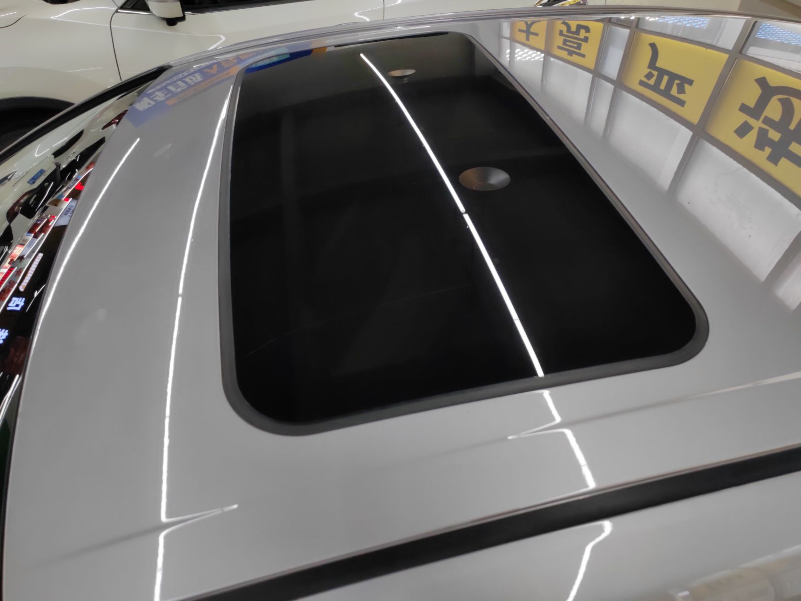 丰田 亚洲龙 2019款 2.0L 豪华版