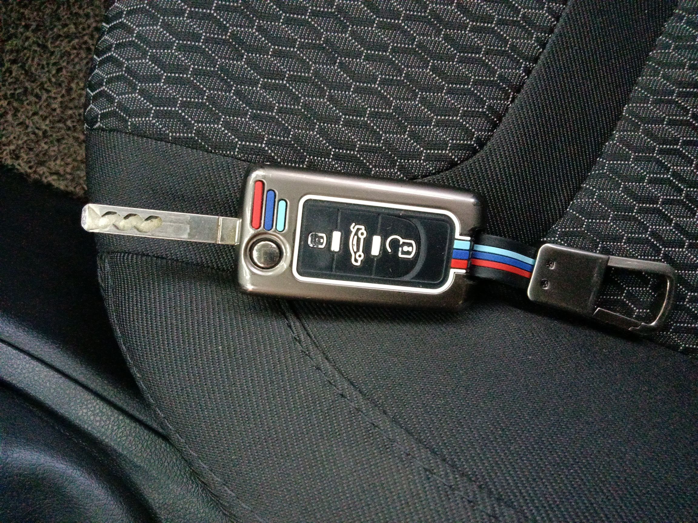 标致308 2014款 乐享版 经典 1.6L 手动优尚型