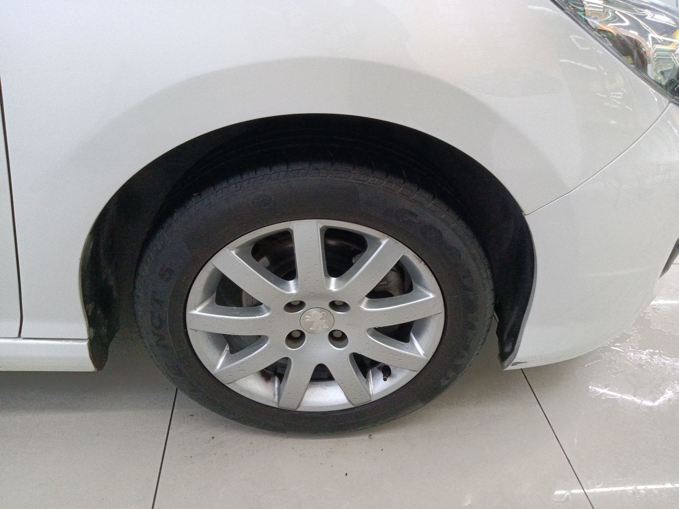 标致308 2014款 乐享版 经典 1.6L 手动优尚型