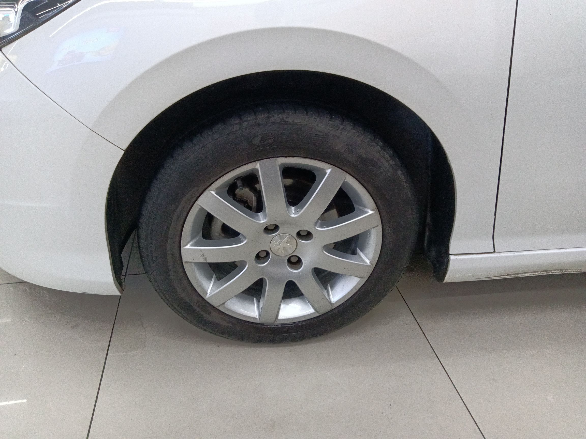 标致308 2014款 乐享版 经典 1.6L 手动优尚型