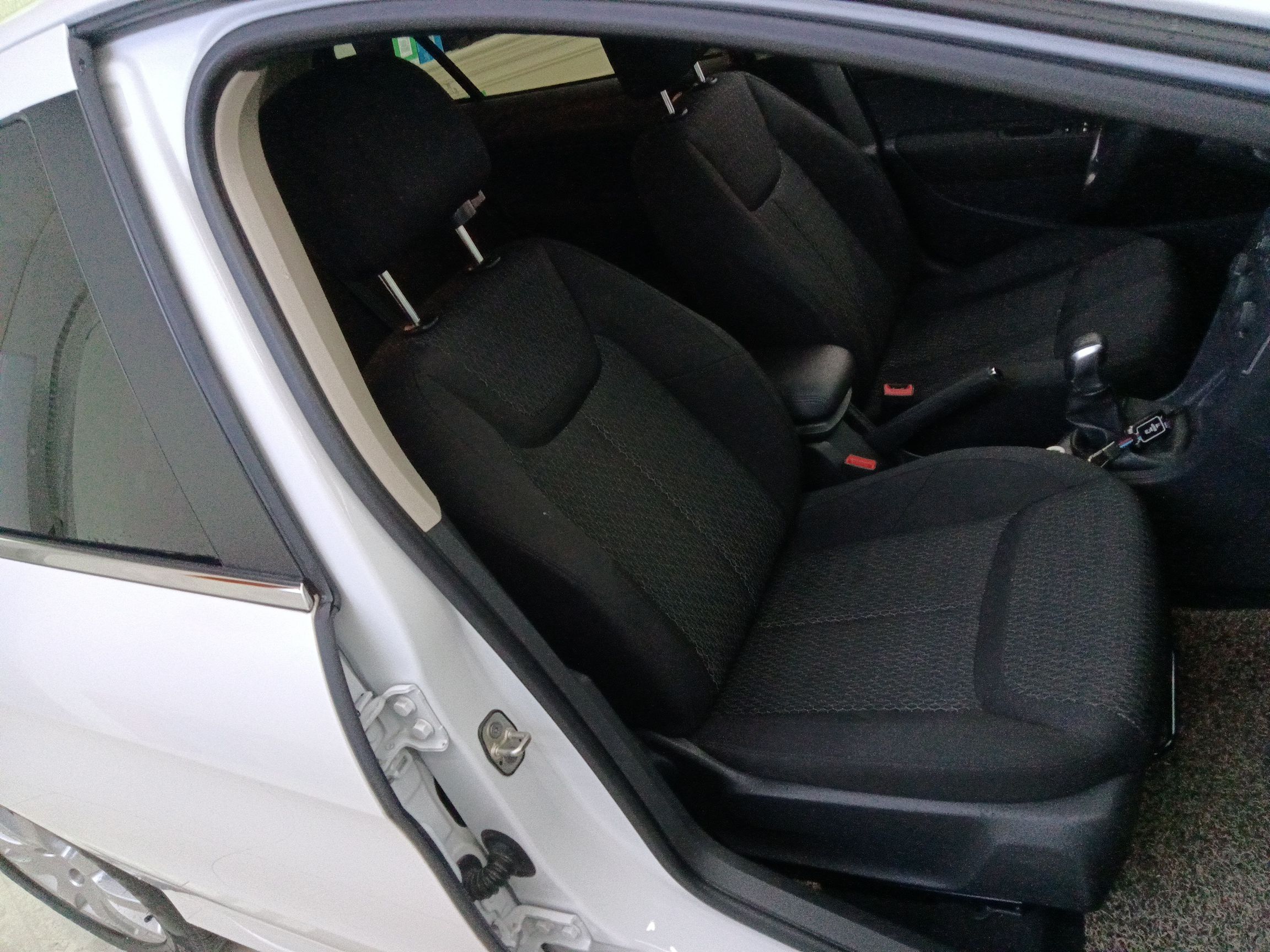 标致308 2014款 乐享版 经典 1.6L 手动优尚型