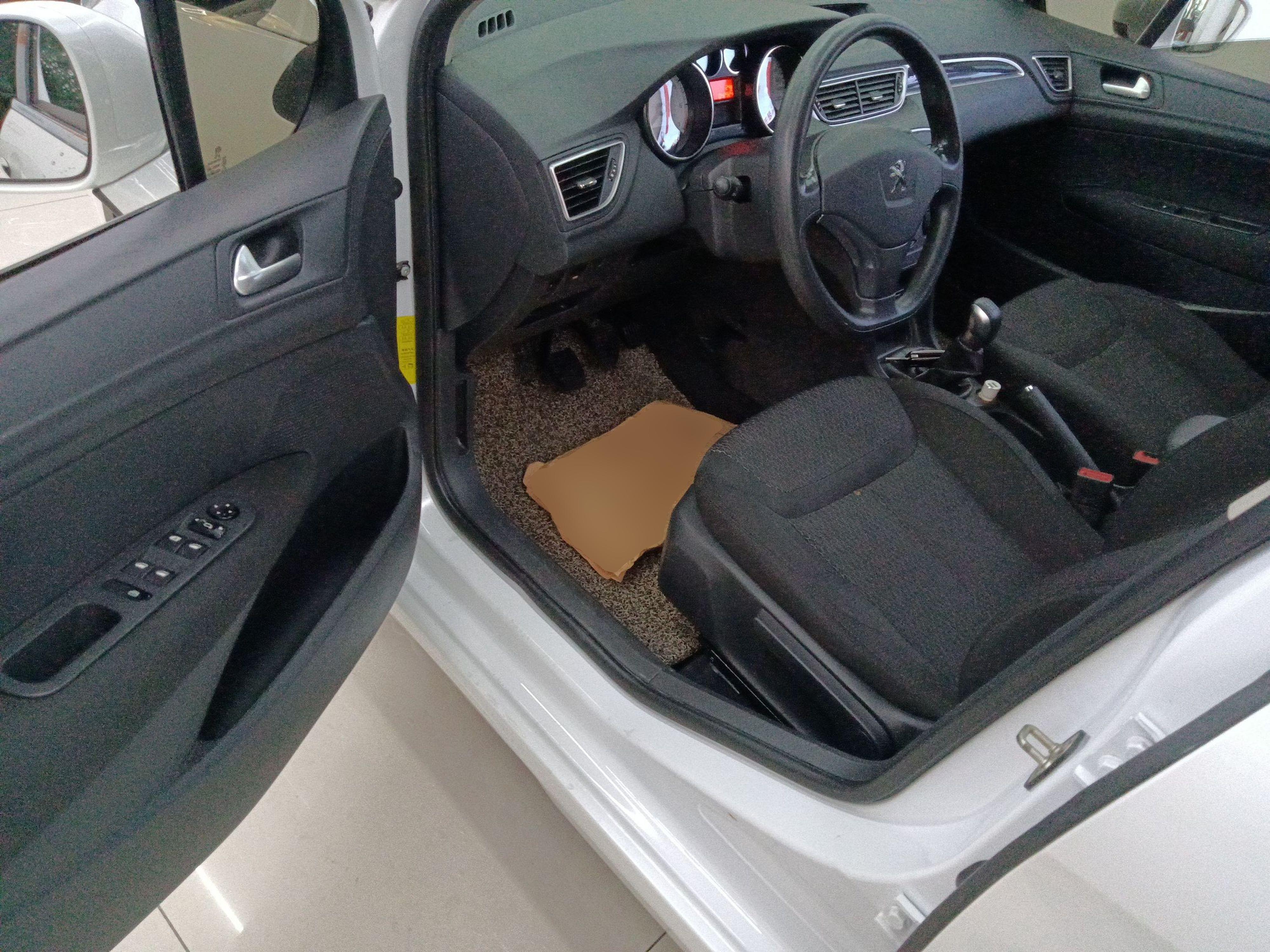 标致308 2014款 乐享版 经典 1.6L 手动优尚型