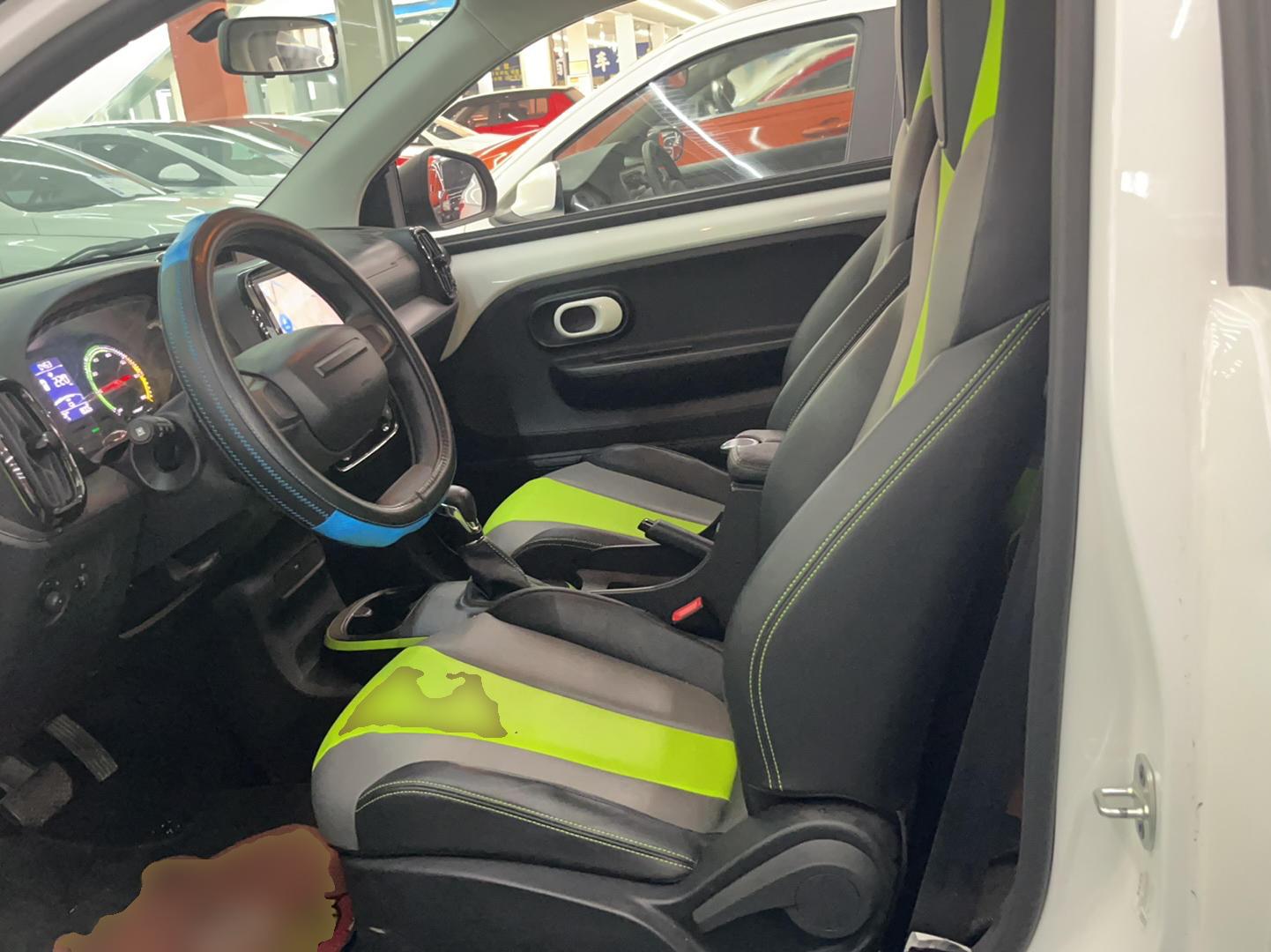 荣威 科莱威CLEVER 2021款 302km新四座超能版