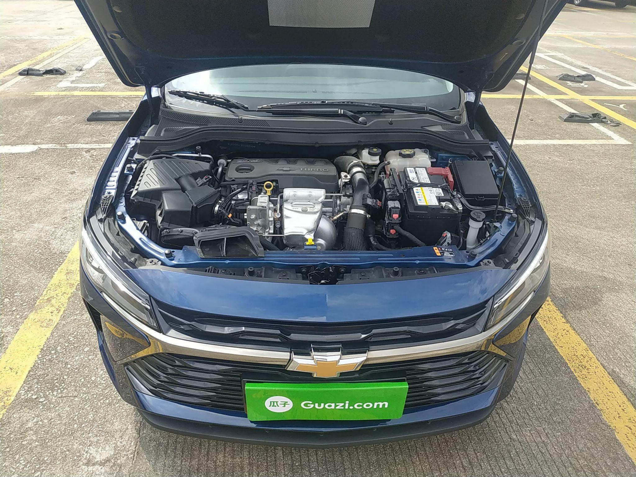 雪佛兰 科鲁泽 2023款 1.3T 轻混自动尊享版