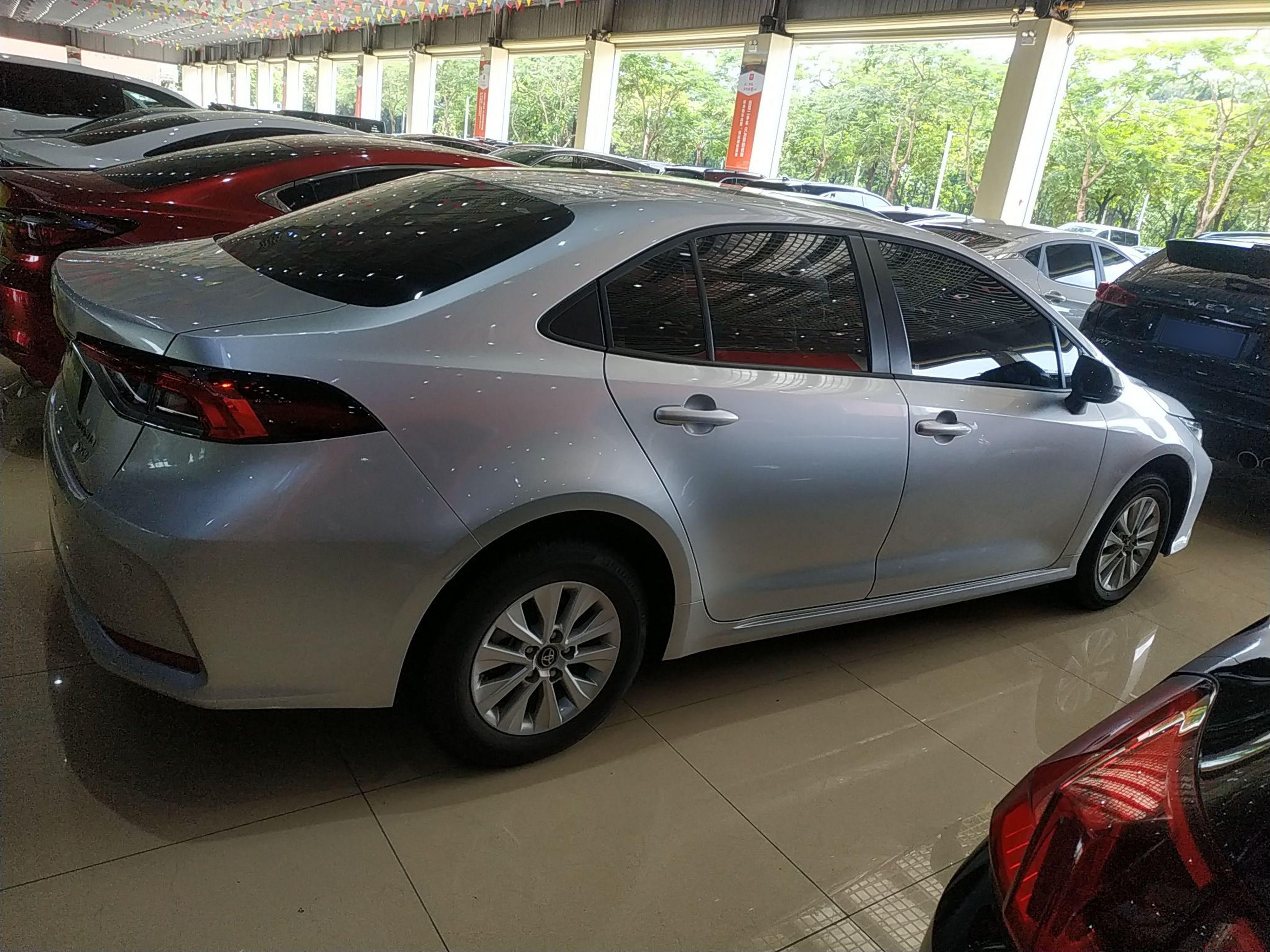 丰田 卡罗拉 2022款 1.2T S-CVT先锋PLUS版