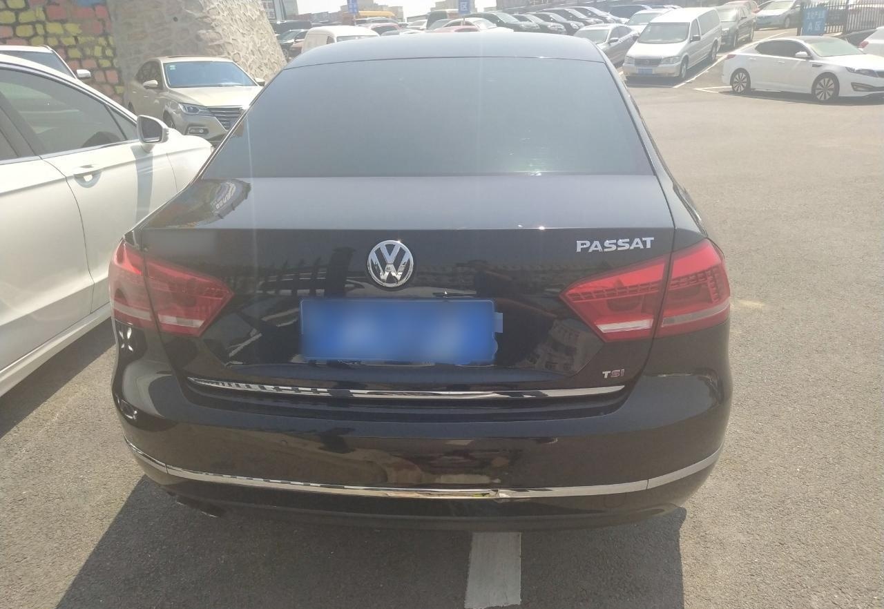 大众 帕萨特 2013款 1.8TSI DSG御尊版