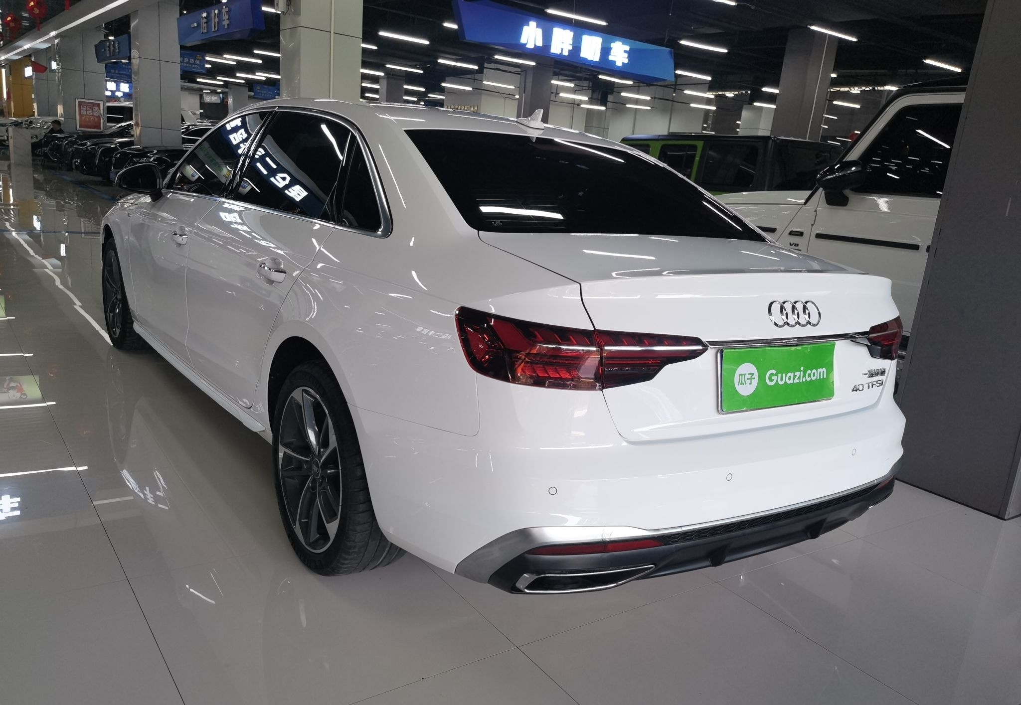 奥迪A4L 2022款 40 TFSI 时尚动感型