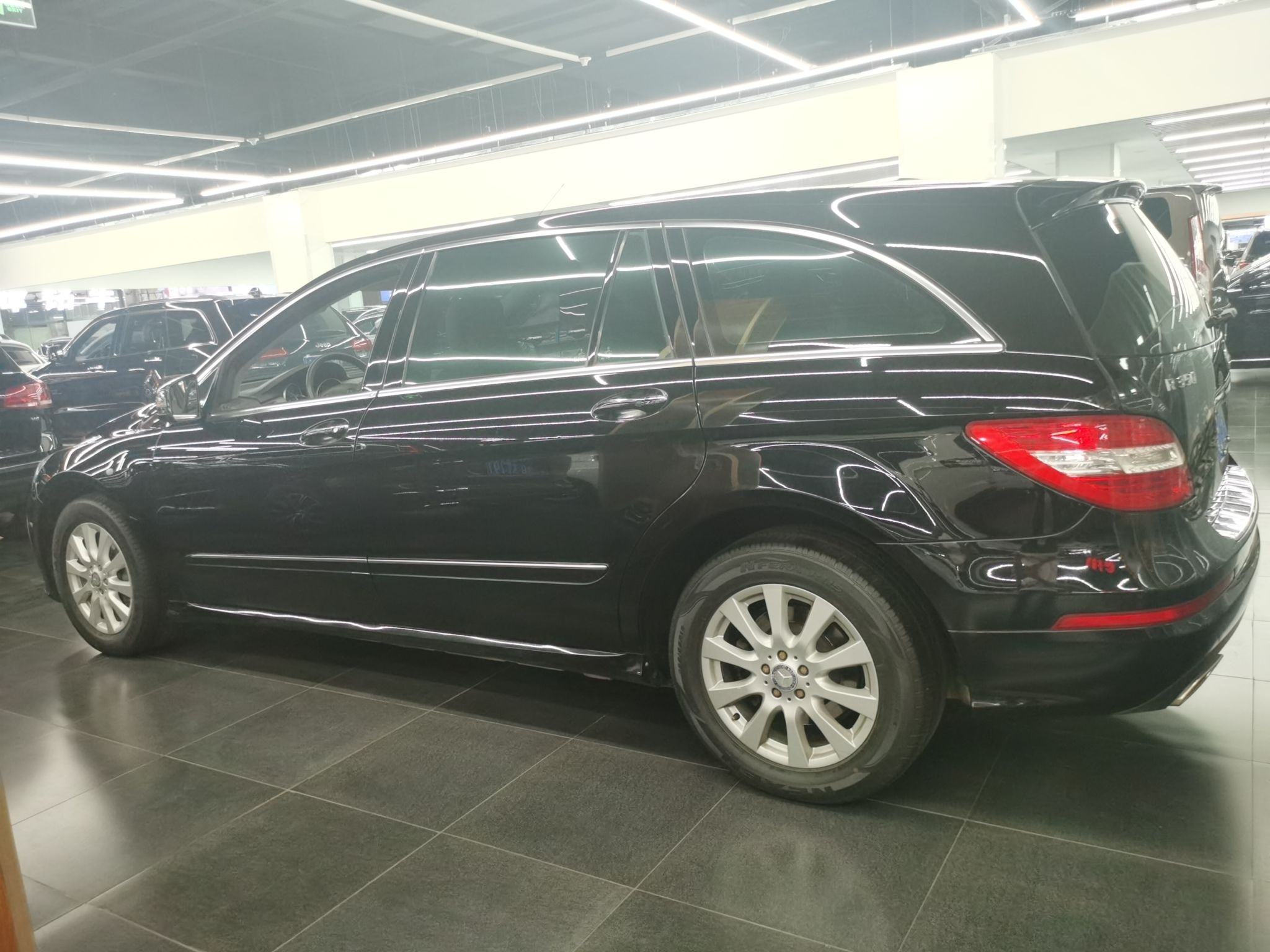 奔驰R级 2010款 R 350 L 4MATIC(进口)