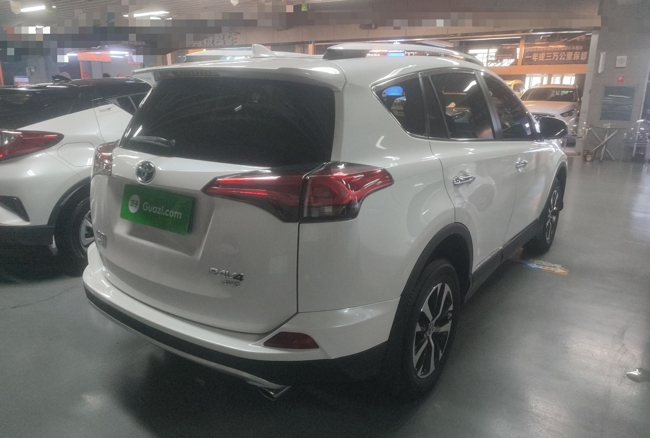 丰田 RAV4 2016款 2.0L CVT四驱新锐版 国V