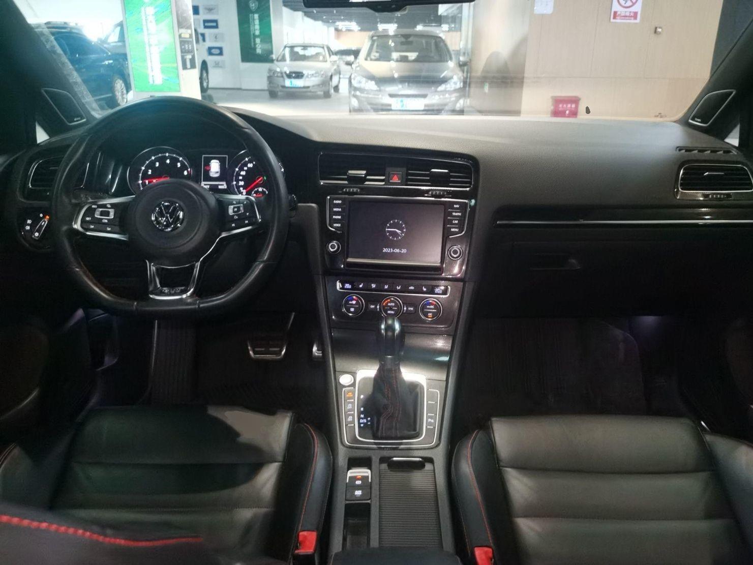 大众 高尔夫 2016款 2.0TSI GTI