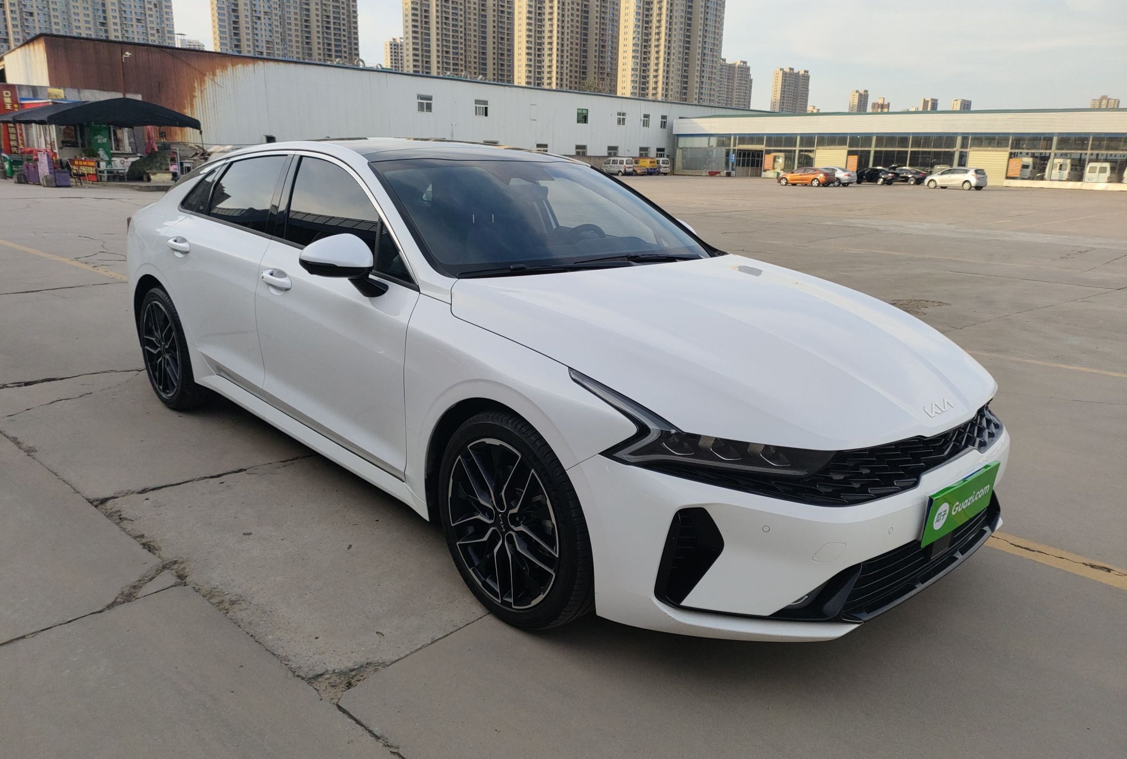 起亚 K5凯酷 2021款 380T GT-Line 旗舰版