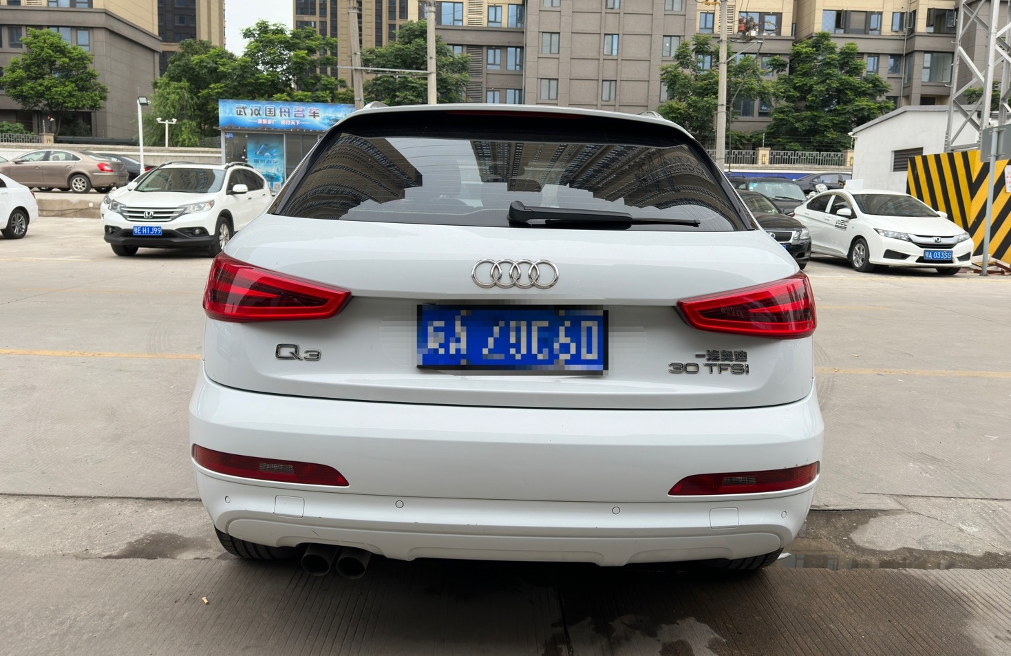 奥迪Q3 2015款 30 TFSI 舒适型