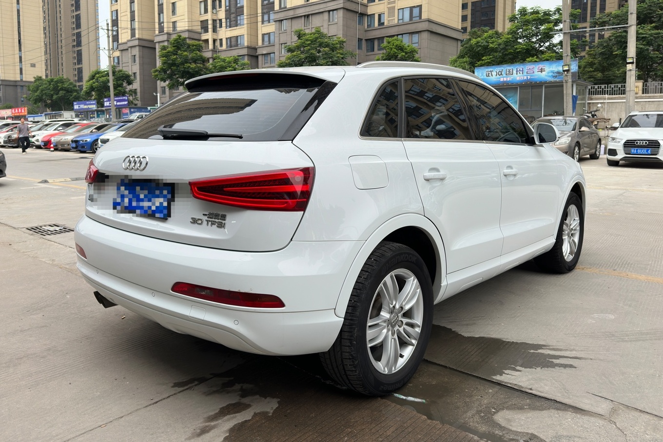 奥迪Q3 2015款 30 TFSI 舒适型