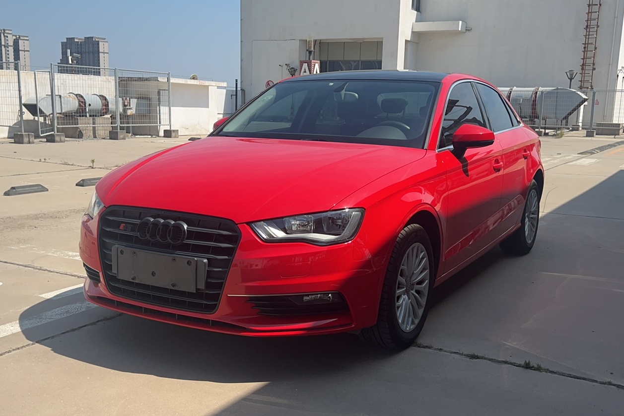 奥迪A3 2014款 Limousine 35 TFSI 自动进取型