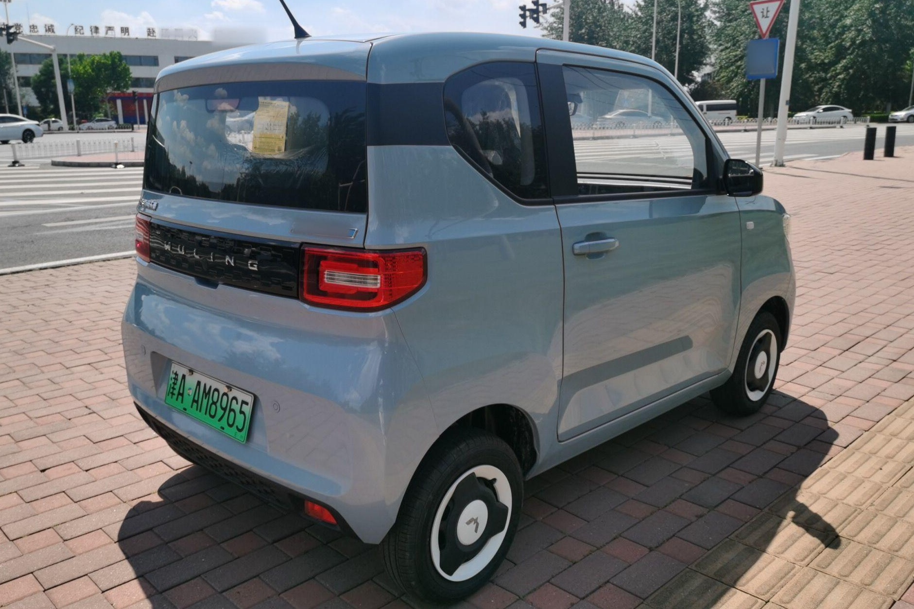 五菱汽车 宏光MINI EV 2022款 轻松款 磷酸铁锂