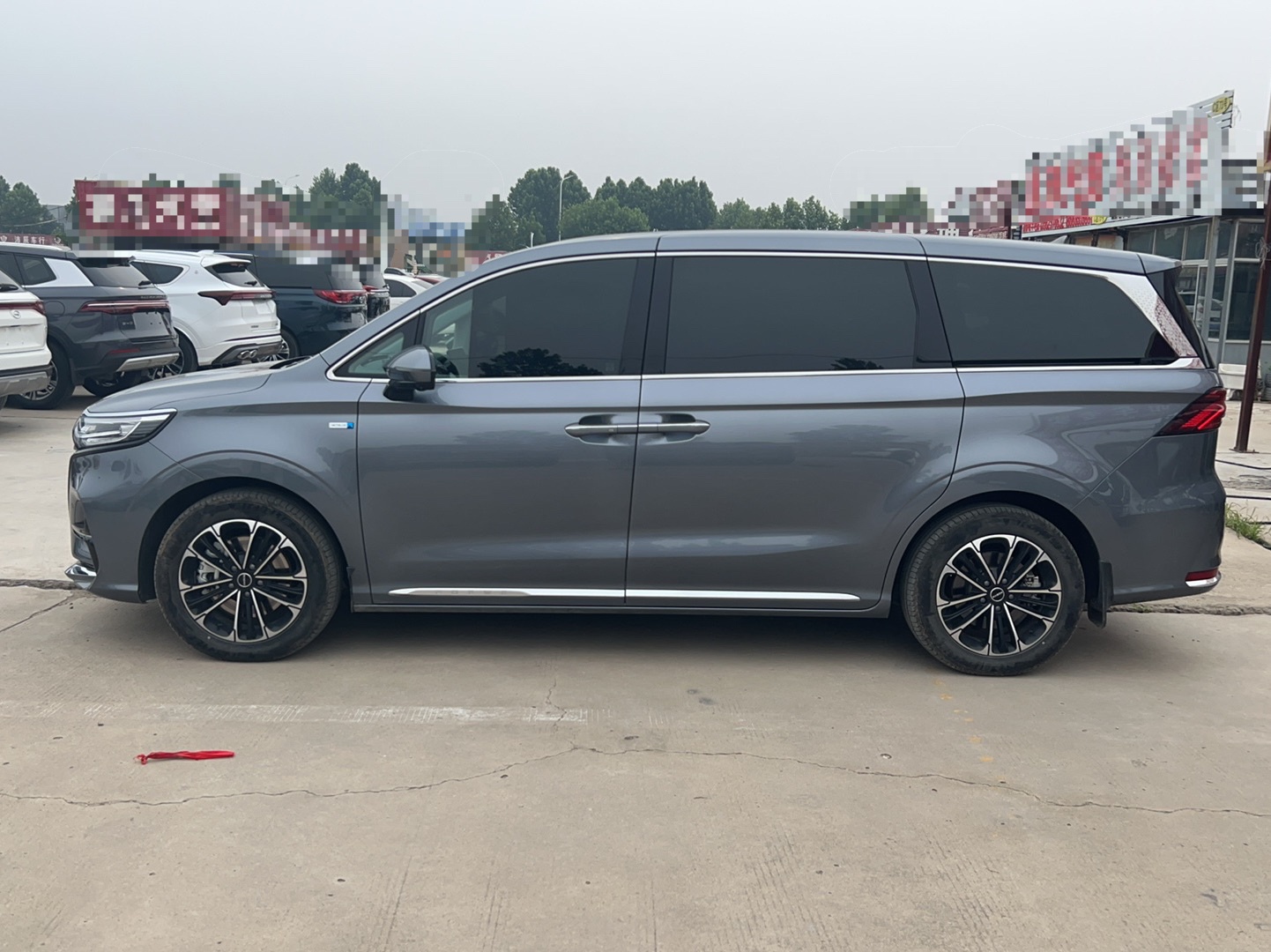 荣威iMAX8 2021款 400TGI Supreme系列陆尊版