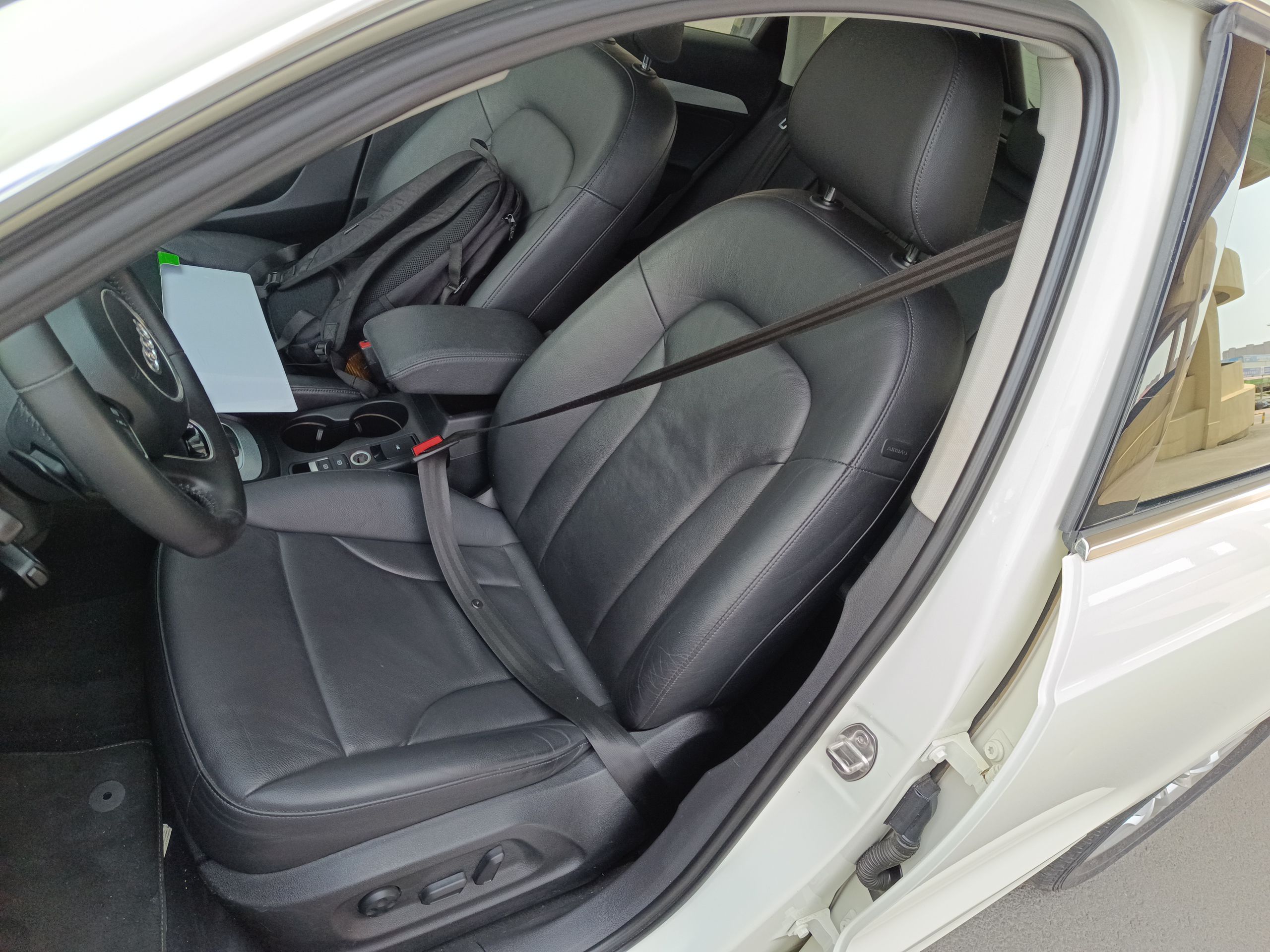 奥迪Q3 2012款 35 TFSI quattro 舒适型(进口)