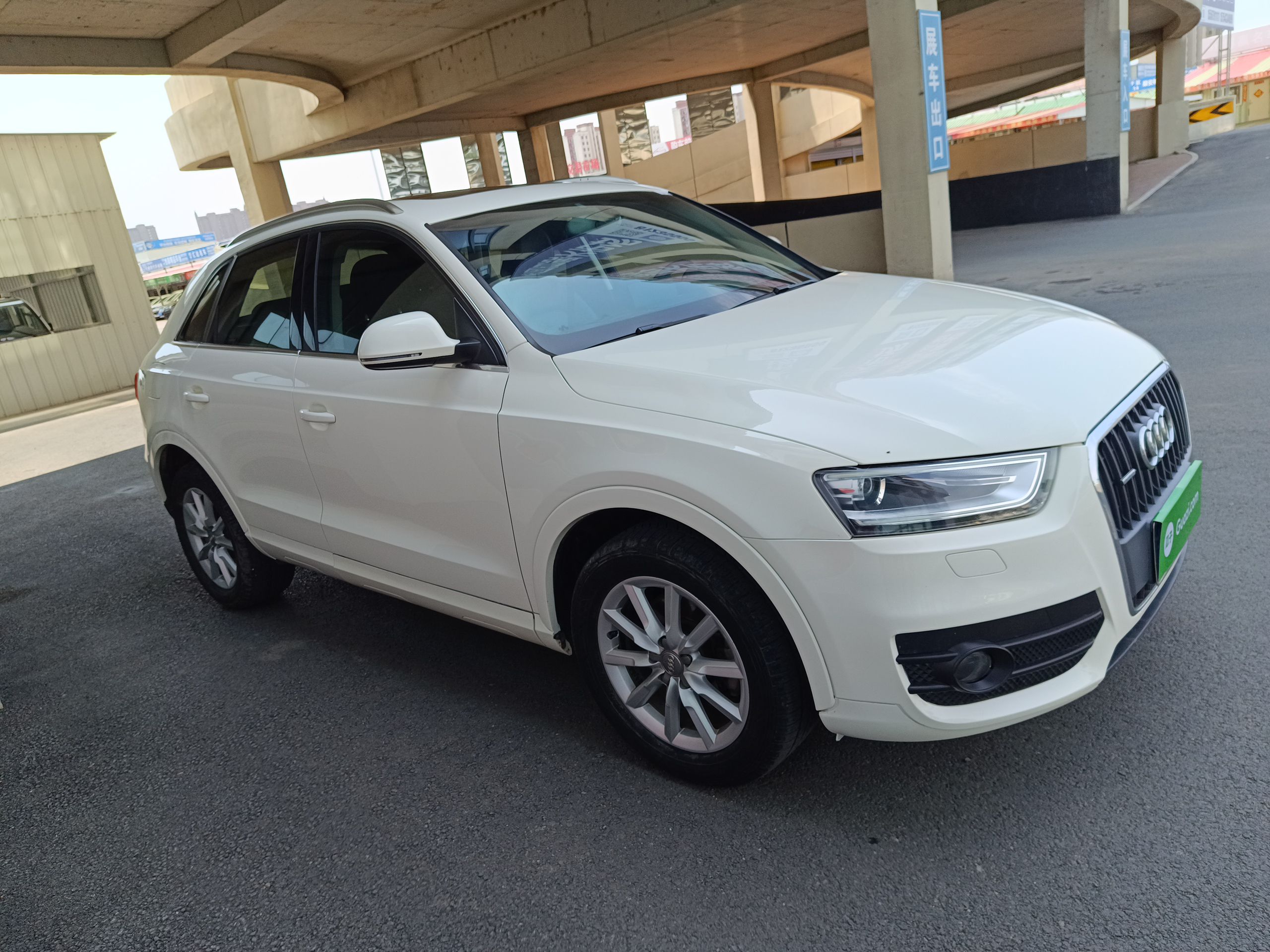 奥迪Q3 2012款 35 TFSI quattro 舒适型(进口)
