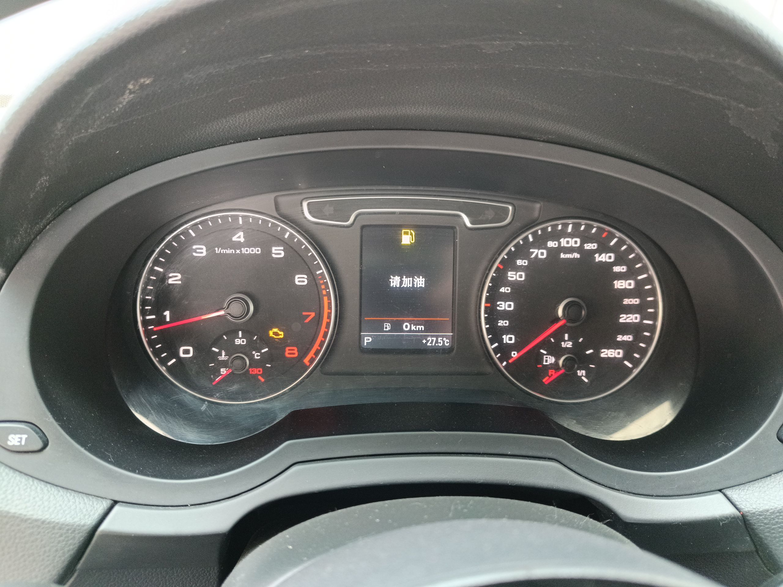 奥迪Q3 2012款 35 TFSI quattro 舒适型(进口)