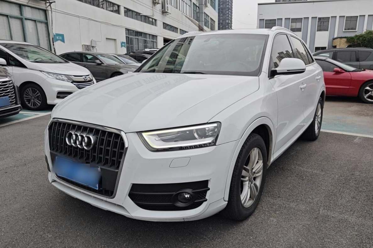 奥迪Q3 2013款 35 TFSI 舒适型