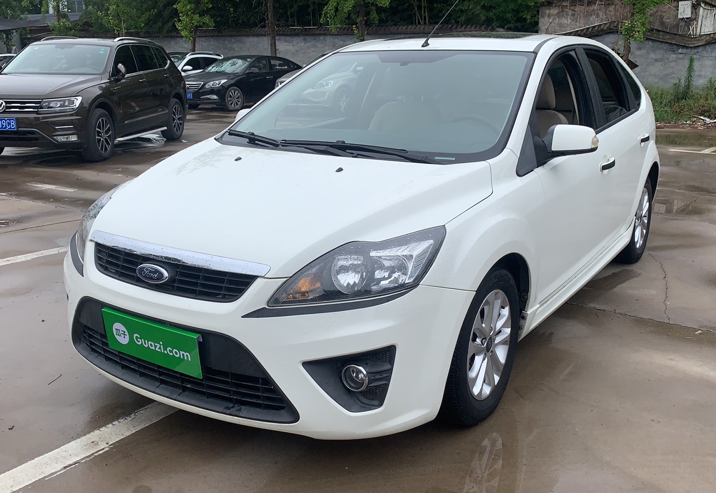 福特 福克斯 2011款 两厢 1.8L 自动时尚型