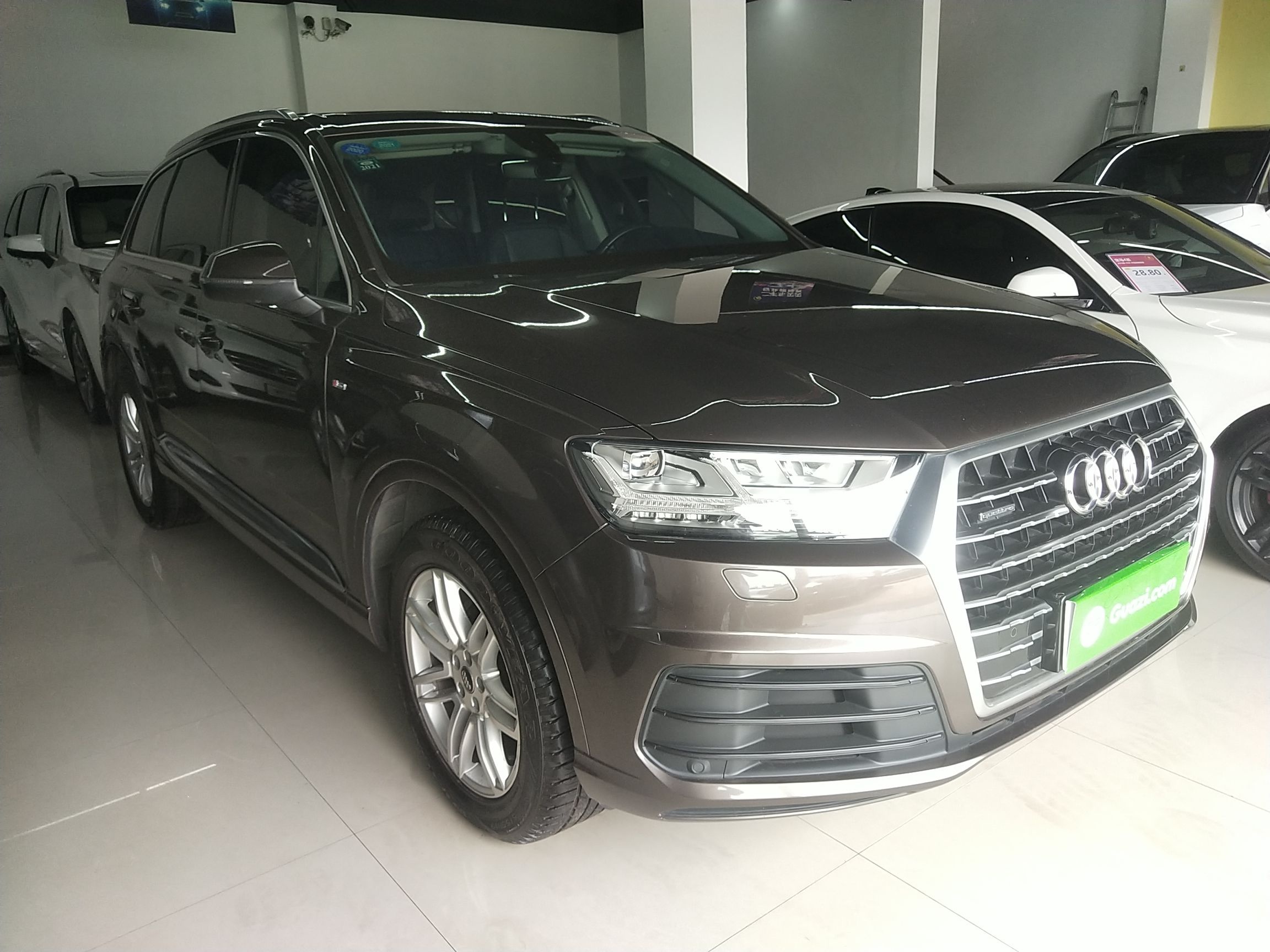 奥迪Q7 2016款 40 TFSI S line运动型(进口)