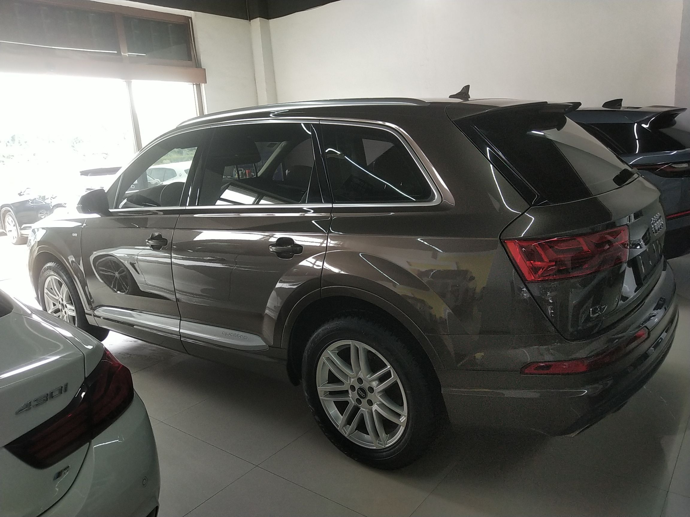 奥迪Q7 2016款 40 TFSI S line运动型(进口)