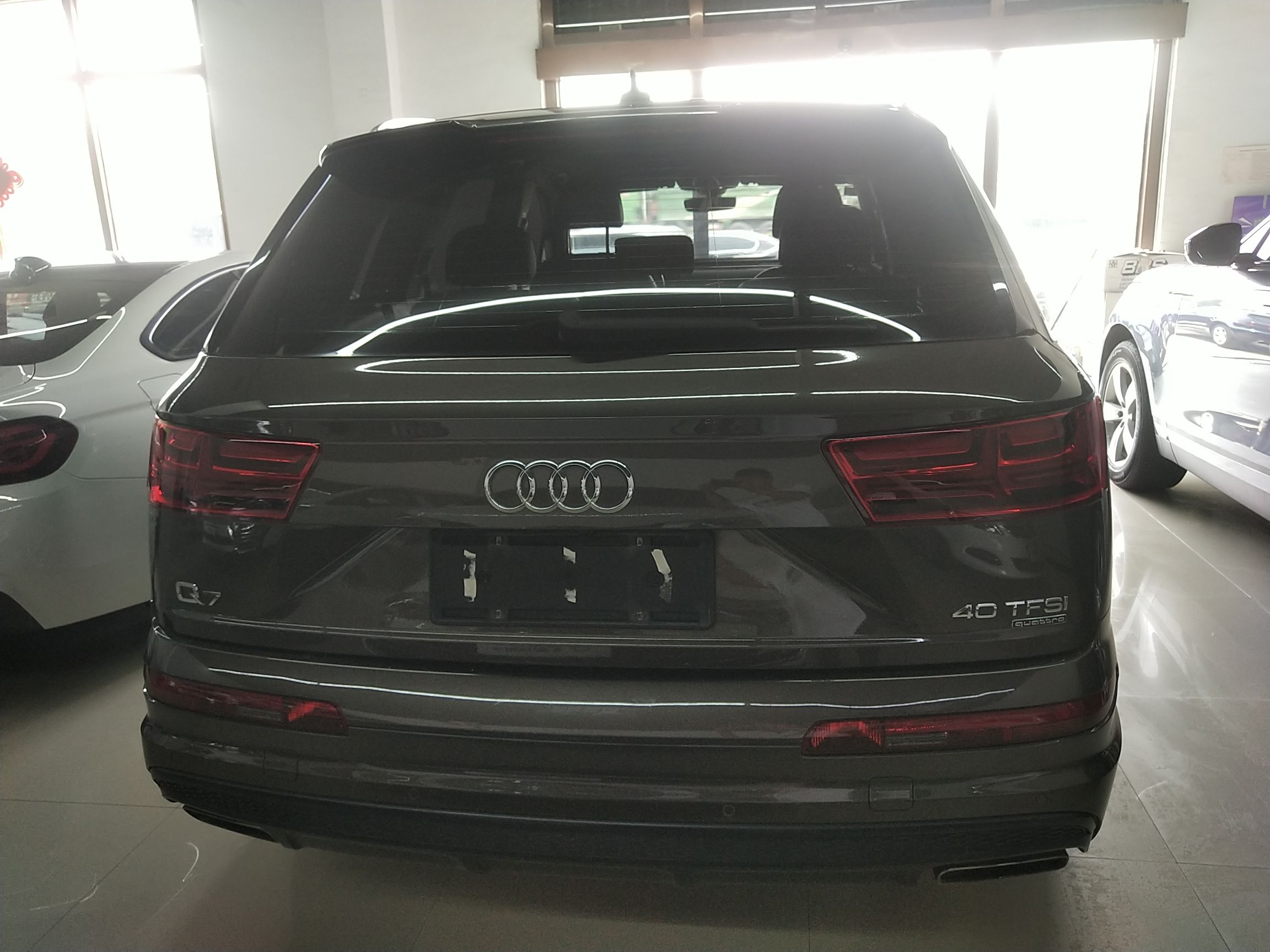 奥迪Q7 2016款 40 TFSI S line运动型(进口)