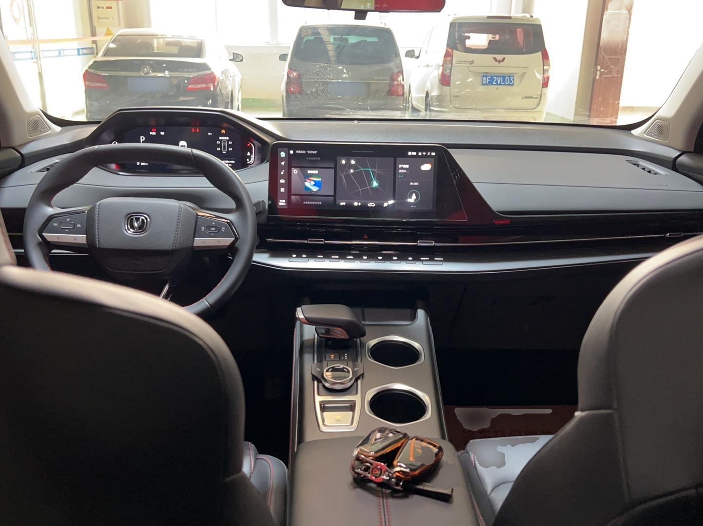 长安CS55 PLUS 2022款 第二代 1.5T DCT尊贵型