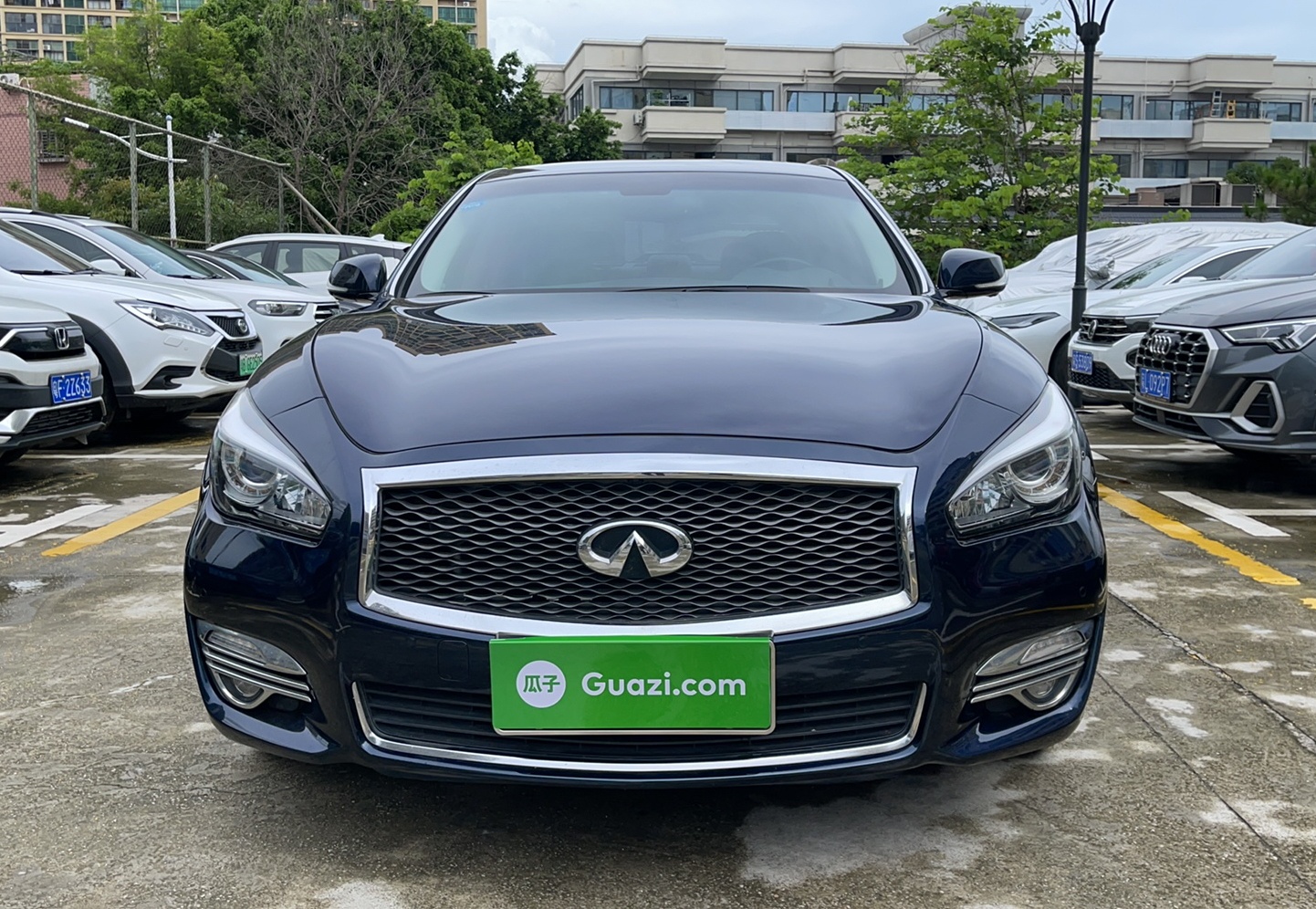 英菲尼迪Q70L 2019款 Q70L 2.0T 悦享版(进口)