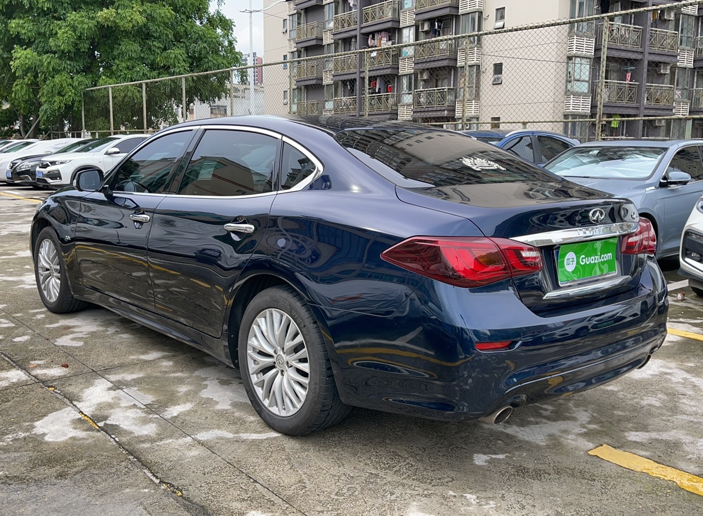 英菲尼迪Q70L 2019款 Q70L 2.0T 悦享版(进口)