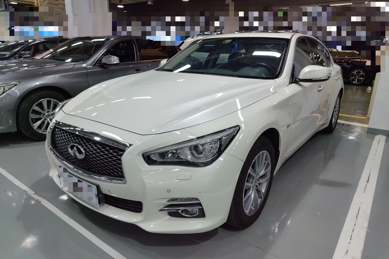 英菲尼迪Q50L 2015款 2.0T 悦享版