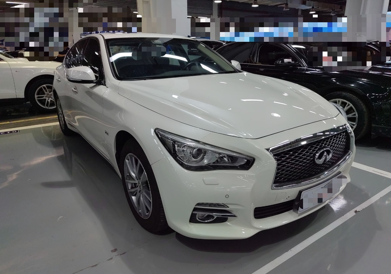 英菲尼迪Q50L 2015款 2.0T 悦享版