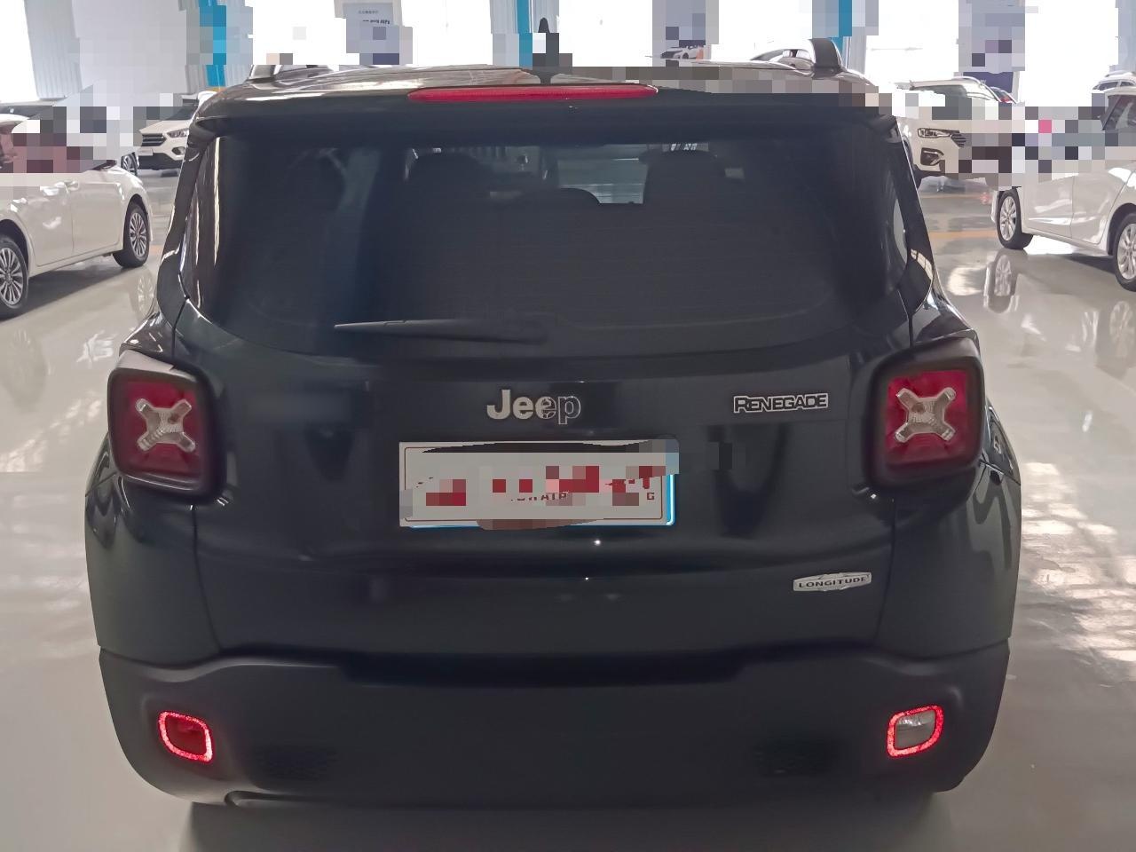 Jeep 自由侠 2017款 180T 自动高能版